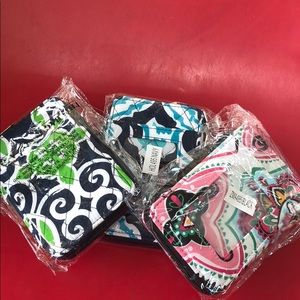 Wristlet with Phone holder.